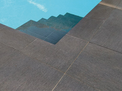 Beckenrandsteine Maranello Poolrand Detail