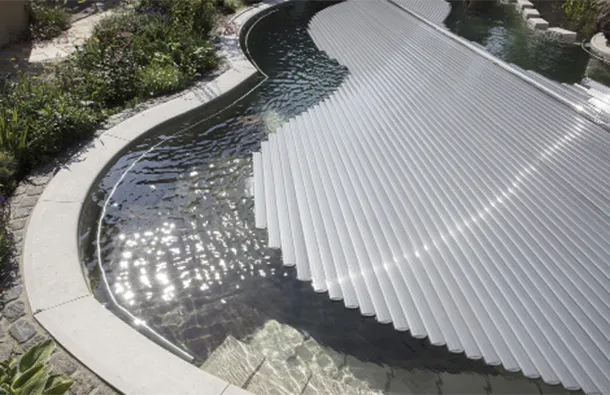 Rollladenabdeckungen für Schwimmbecken