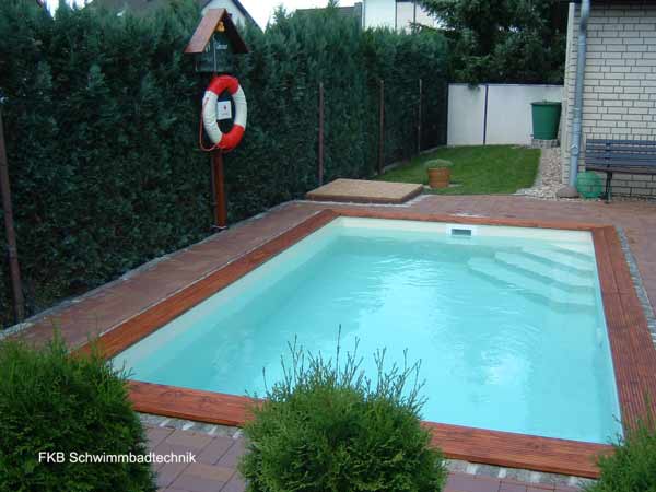 Schwimmbadauskleidung sand