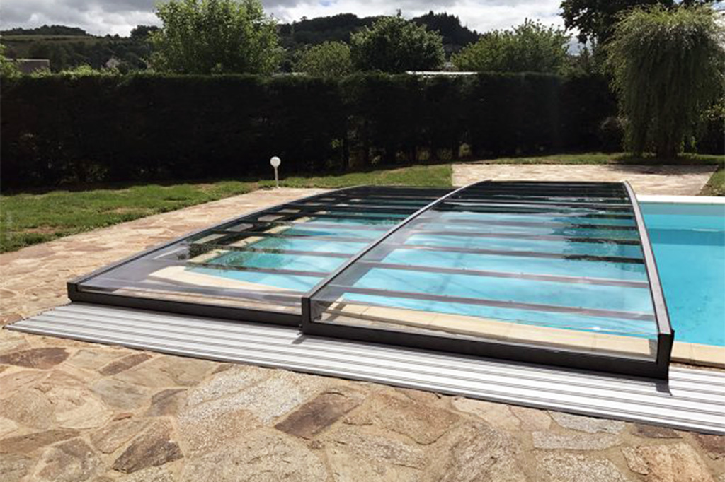 Flaches Pooldach Aluna® Exclusive Line