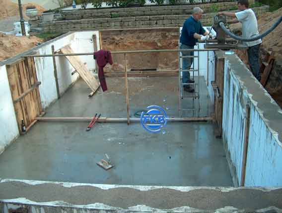 Befüllen der Styroporsteine