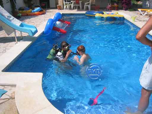 Badevergnügen im eigenen Pool