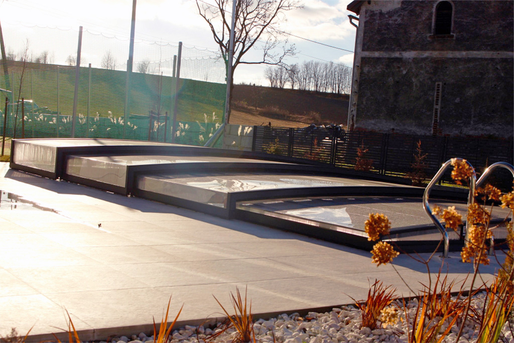 Flaches Pooldach Aluna® Exclusive Line R1