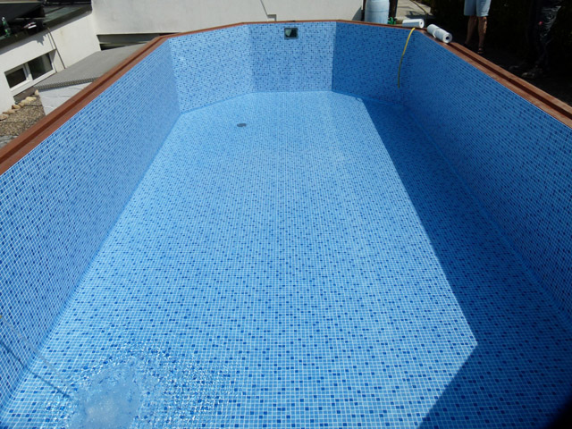 Schwimmbeckenbefüllung