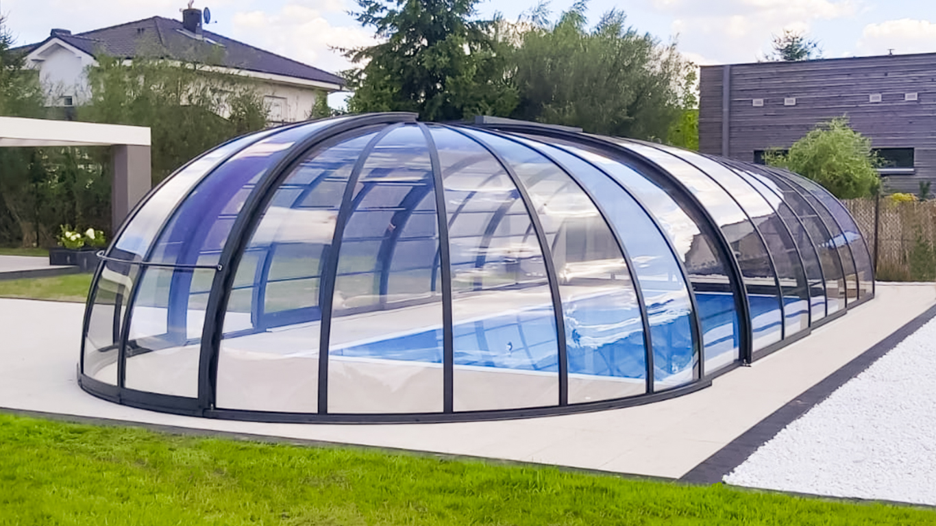 Hohe Poolhalle Aluna® Orion