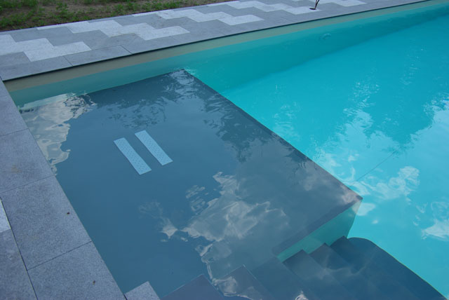 Schwimmbad Luftsprudelsitz