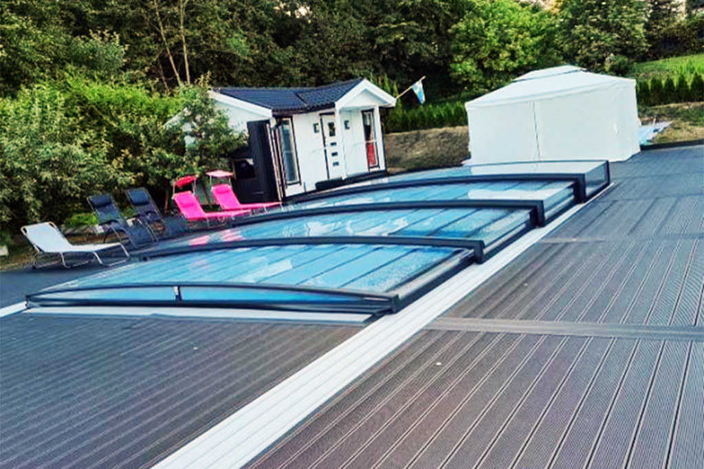 Schwimmbadüberdachung Aluna® Exclusive Line