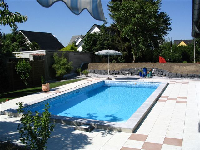 Schwimmbeckenauskleidung
