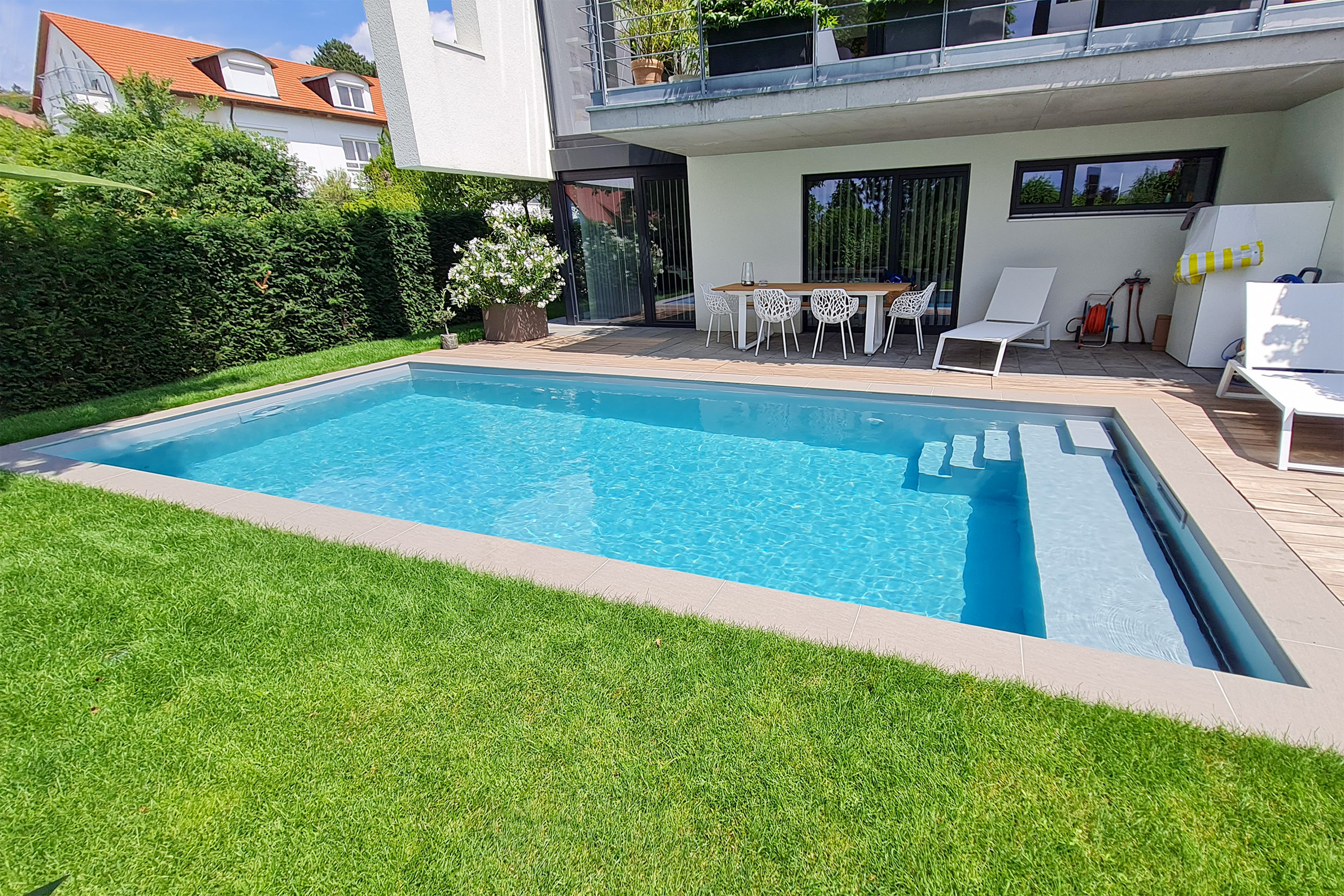 Skimmerbecken Elite PP Plus Pool 4x11 m