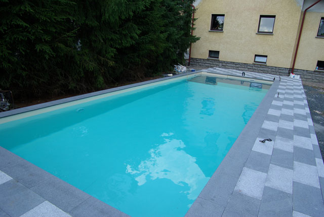 Schwimmbecken Folienabdichtung